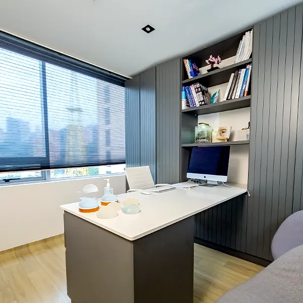 Img-Dr_Juan_David_Londono-Sede-Medellín Img-Dr_Juan_David_Londono-Sede-Medellín
